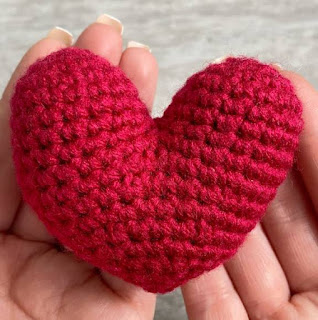 PATRON GRATIS CORAZON AMIGURUMI 48166 💖