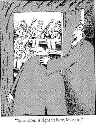 Banjo Toon 15 - Gary Larson - Your room is right here maestro