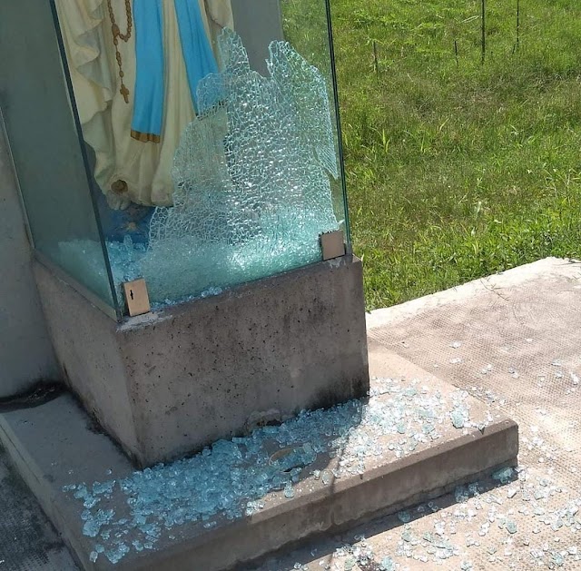 Dañaron el altar de la Virgen en el Pase de los Peregrinos 