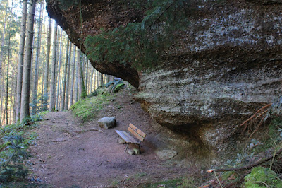le sentier des roches