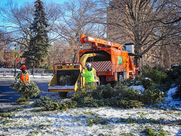 NYC Mulch Fest 2022 in the East Village