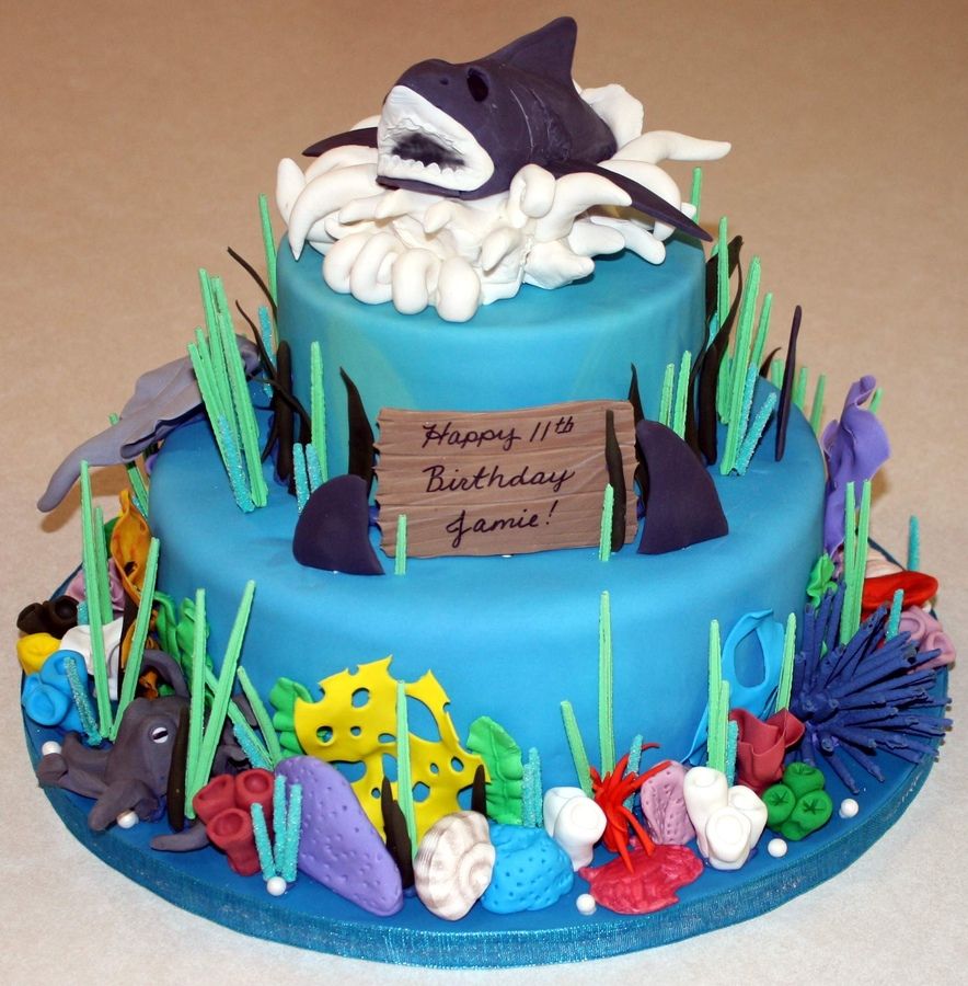 shark birthday cakes