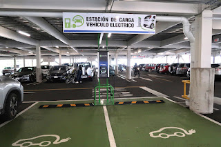 Electric car charging station in Pricesmart parking lot, Escazu