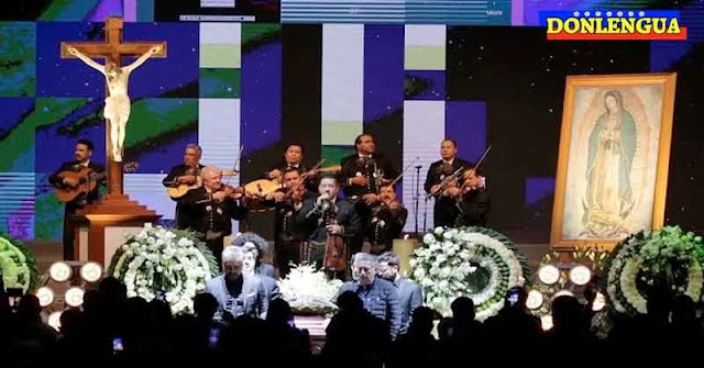 Así fue el Funeral del cantante Vicente Fernández