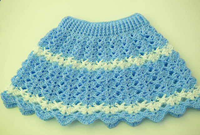 3 Crochet Imagen Increible y sencilla falda a crochet y ganchillo por Majovel Crochet dos vueltas Majovel Crochet ganchillo facil sencillo bareta paso a paso