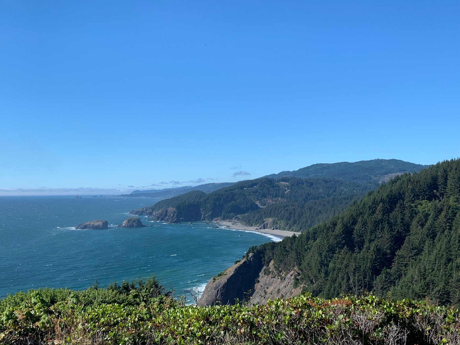 clear blue water on Oregon Coastal overlook