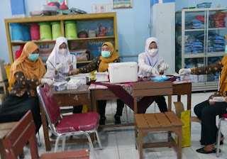 Sebagai Ikhtiar Dan Selaras Program Pemerintah SD Muhammadiyah Kriyan Adakan Vaksinasi Siswa