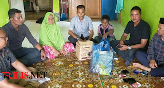 Intruksi Rocky, Panglima Sagoe 05 Kunjungi Ibu Ishak Daud Menjelang Milad GAM November 30, 2021