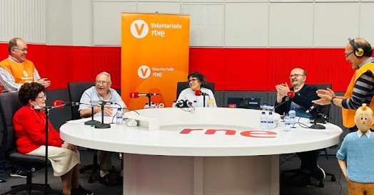 'TINTÍN' Y EL VOLUNTARIADO EN LA PÚBLICA (RNE)