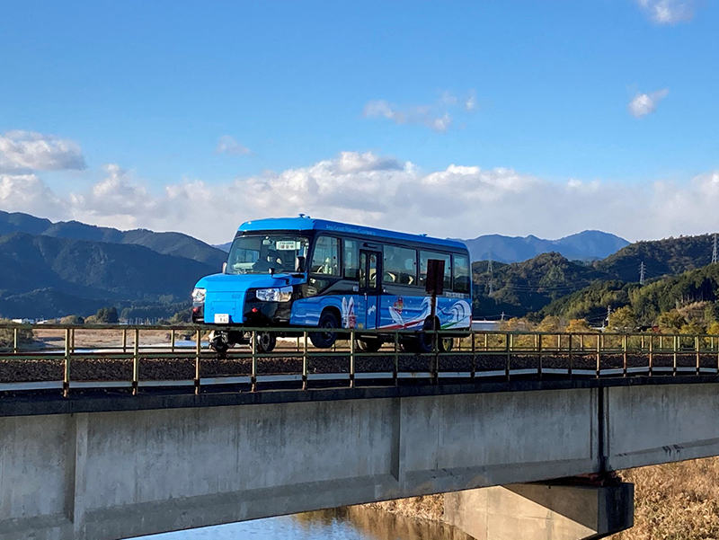 ICYMI: A new bus which can turn itself into a train has just started operating in Japan!