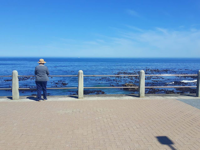 The Sea Point Promenade, Cape Town