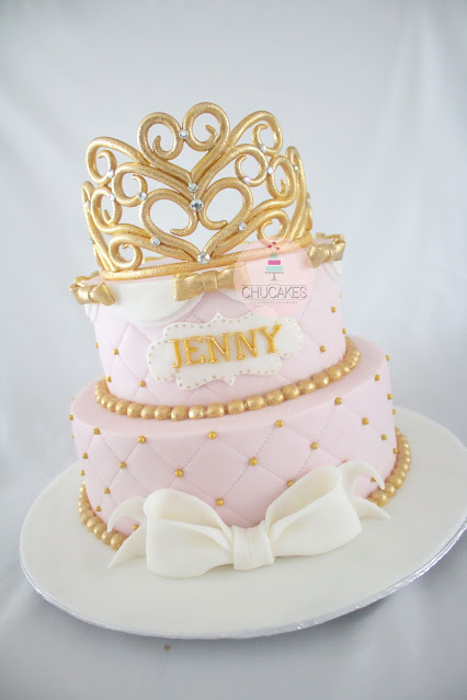 2 tier fondant cake gold tiara ribbon chucakes