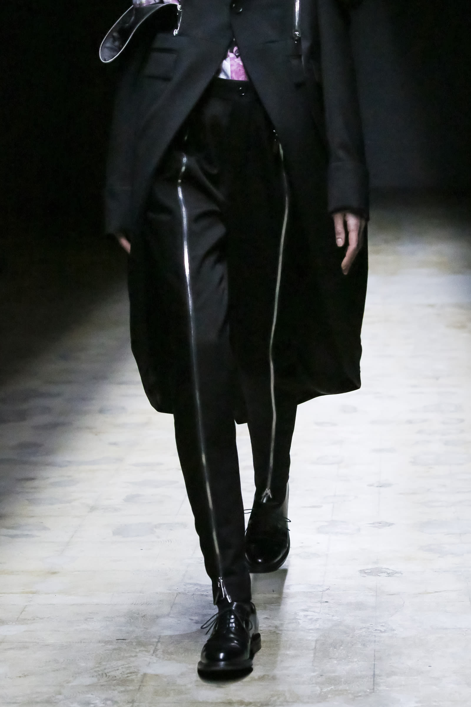 Image may contain Noir Kei Ninomiya Clothing Apparel Human Person Fashion Runway Long Sleeve and Sleeve