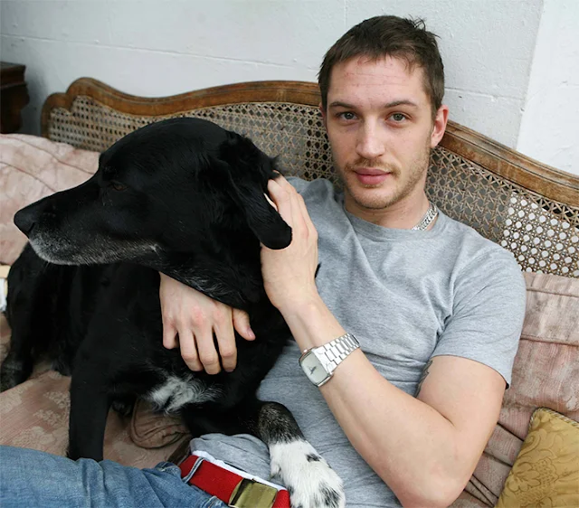 Heartwarming Photos Of Tom Hardy With Puppies Are Going Viral, And They’ll Melt Your Heart