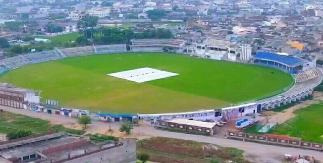 _________ Stadium Sialkot is the oldest stadium of Pakistan?