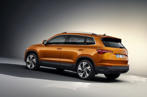 nuevo-skoda-karoq-trasera-3-4