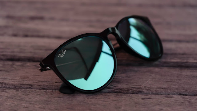 Ray Ban