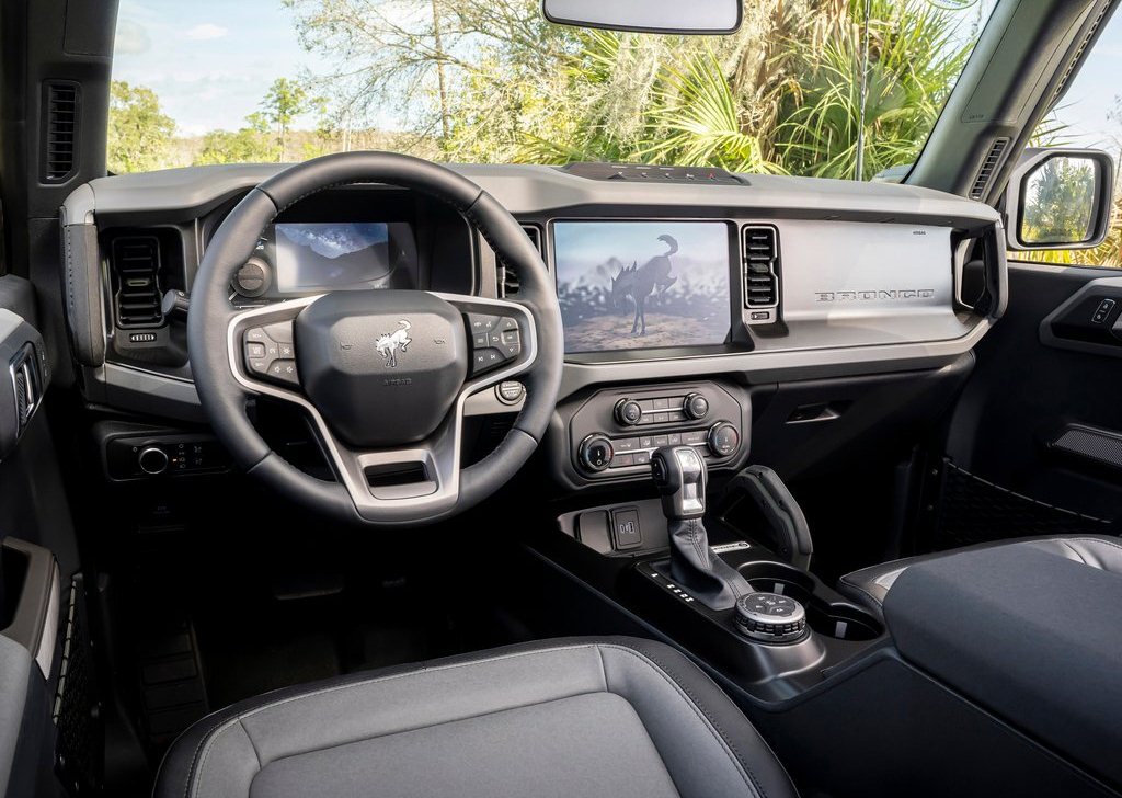 2022 Ford Bronco Everglades Edition