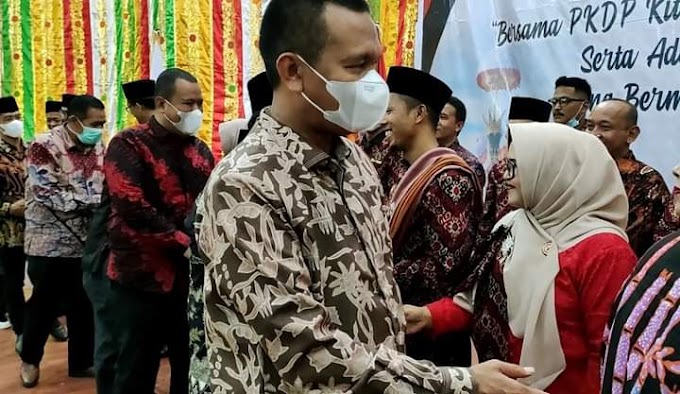 Kompak,  Genius-Mardison Hadiri Pengukuhan PKDP Kabupaten Kampar 