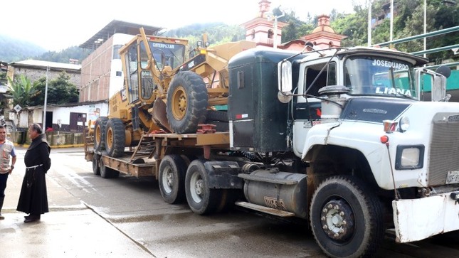 GORE traslada maquinaria para atender emergencia en Canchaque, El Faique y Salitral