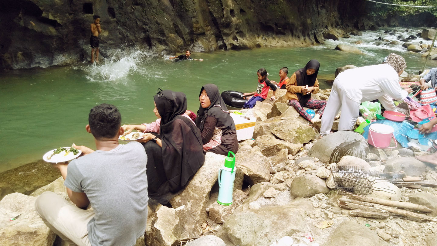 Air Terjun Tinokkah Sigiutan