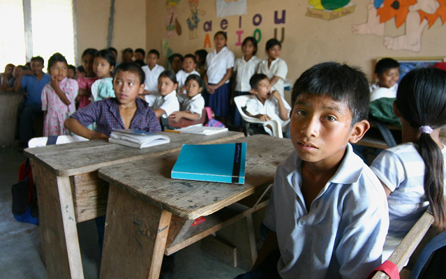 Al finalizar este sexenio, habrá 27 millones de personas con rezago educativo: INEA