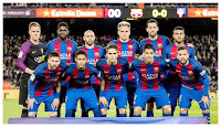 F. C. BARCELONA - Barcelona, España - Temporada 2016-17 - Ter Stegen, Umtiti, Mascherano, Rakitic, Busquets y Rafinha; Messi, Neymar, Denis Suárez, Luis Suárez y Jordi Alba - F. C. BARCELONA 6 (Messi, Juan Rodríguez p.p., Luis Suárez, Paco Alcácer, Neymar y Rakitic) REAL SPORTING DE GIJÓN 1 (Castro) - 01/03/2017 - Liga de 1ª División, jornada 25 - Barcelona, Nou Camp - Un Barcelona a medio gas golea a un Sporting que pareció que entregaba el partido antes de jugarlo