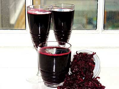 Check Out The Medicinal Benefits Of Drinking Hibiscus Tea (Zobo) Regularly To The Body - Gloracegistmedia