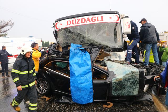 Tekirdağ Muratlı da Feci Trafik kazası 2 ölü 15 yaralı. 