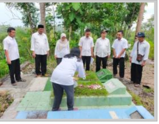 Anjangsana dan Ziarah Kubur Pemerintah Kalurahan Sidoharjo