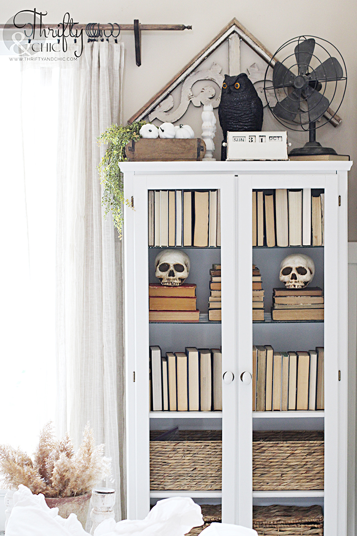 Easy Halloween Decorations, diy halloween decorations, halloween decorations indoor, halloween decor and decorating ideas, last minute halloween decor