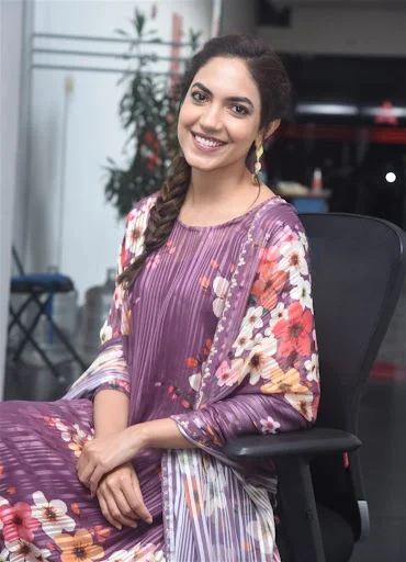 Indian Actress Ritu Varma Interview Pictures about Varudu Kaavalenu Movie 7