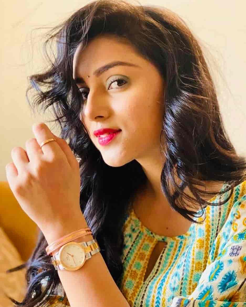 Mallika Singh Biography in Hindi, Wiki, Age, Height, Boyfriend, Family