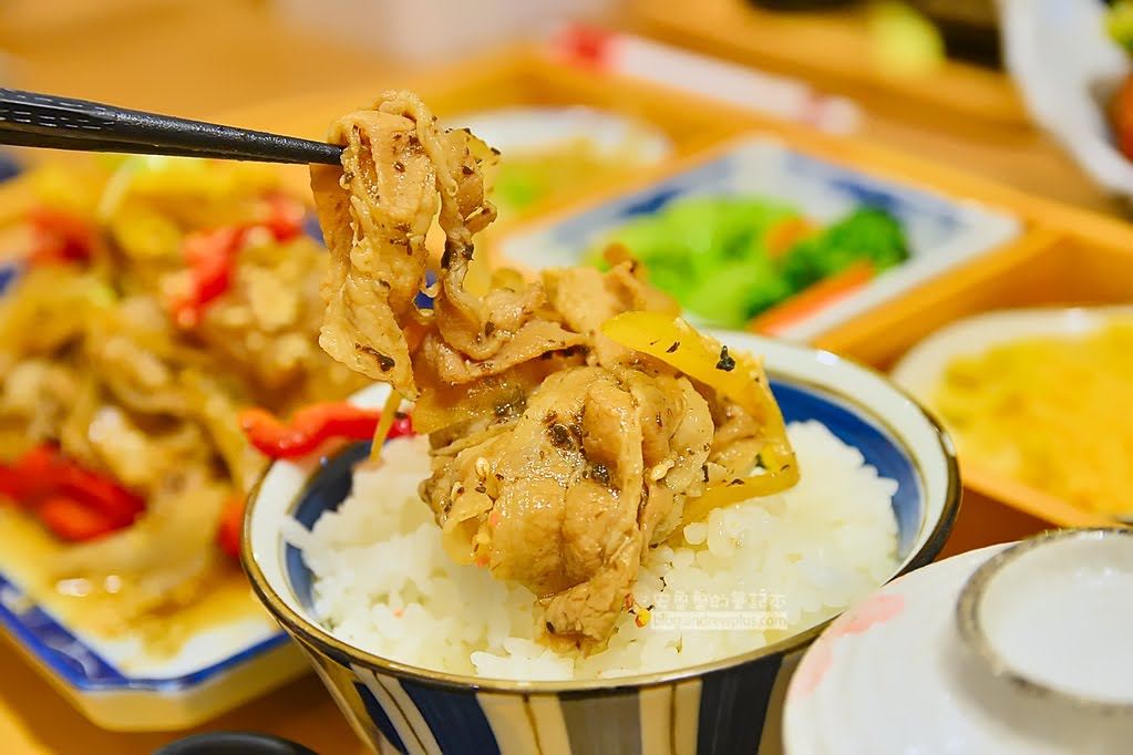 板橋日本料理推薦,板橋美食,板橋好吃親子丼