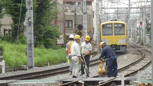 Railway Group D Assistant P.Way Image-3