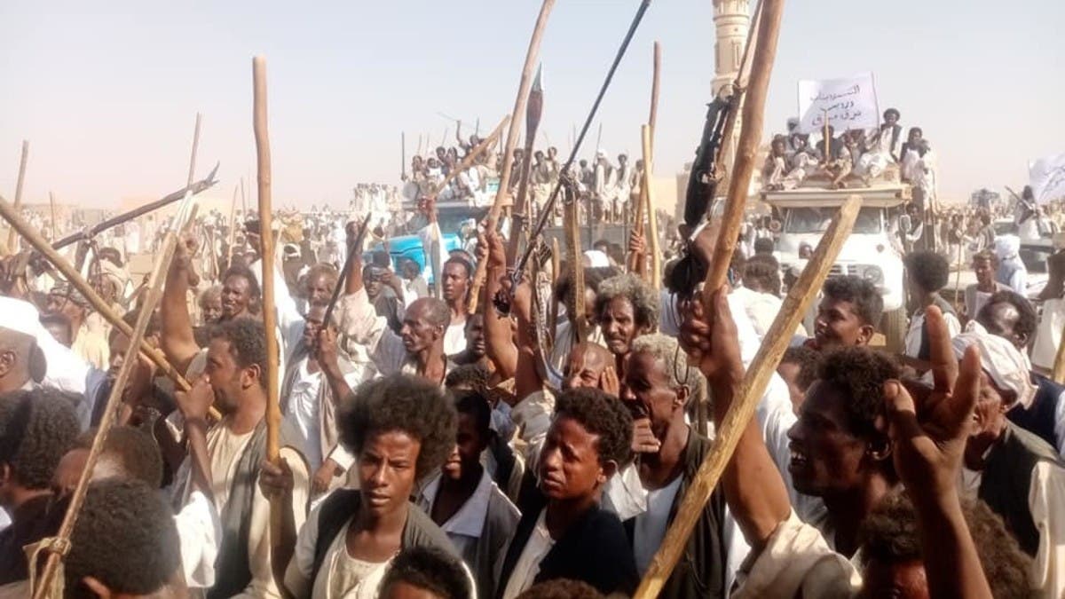 الأخوان يوقفون حركة التجارة شرق السودان في ظل أزمة اقتصادية