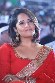 Anasuya Bharadwaj Stunning Looks at Pushpa pre release event