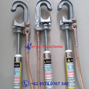 Limited Stock Stick Deteksi Tegangan Telescopic Hot Stick NGK 100kV di Banjarmasin