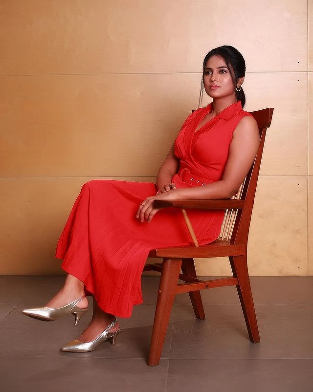 Ramya Pandian Photo Gallery