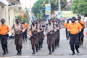 Tradisi Pembaretan Bintara Remaja Angkatan XLVI Polres Majalengka, Wakapolres Lepas 20 Bintara Remaja Menuju Desa Argasari