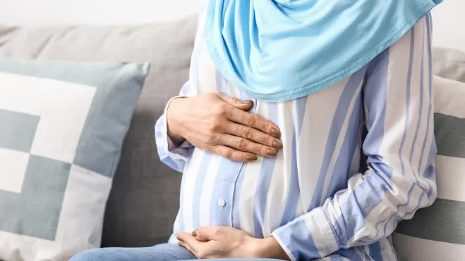 Pregnant during Ramadan, be careful!