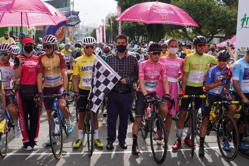 Gobernador Víctor Manuel Tamayo dio la partida a la cuarta etapa del Clásico RCN de ciclismo