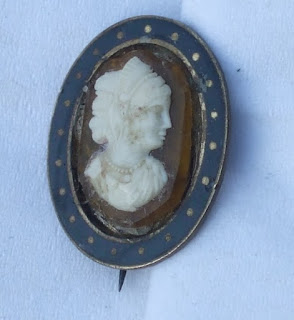 Silver antique cameo brooch