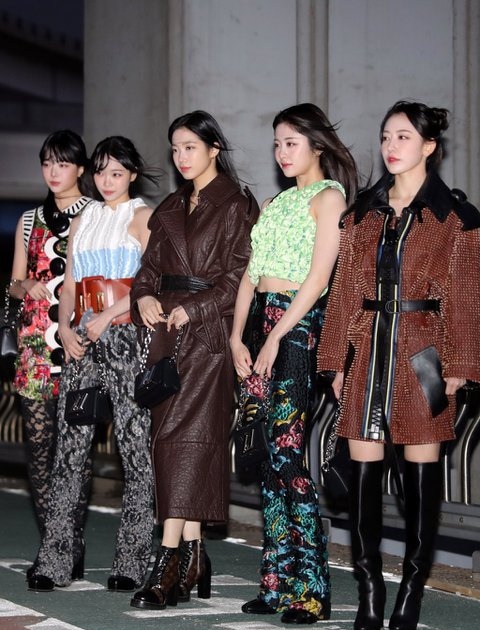 K-pop Group LE SSERAFIM Are Louis Vuitton's New House Ambassadors