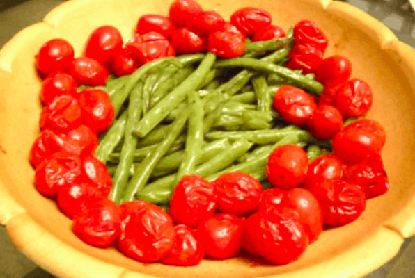 Herb Roasted Green Beans and Tomatoes Recipe