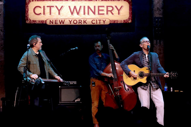John Hiatt & Jerry Douglas at City Winery on September 27