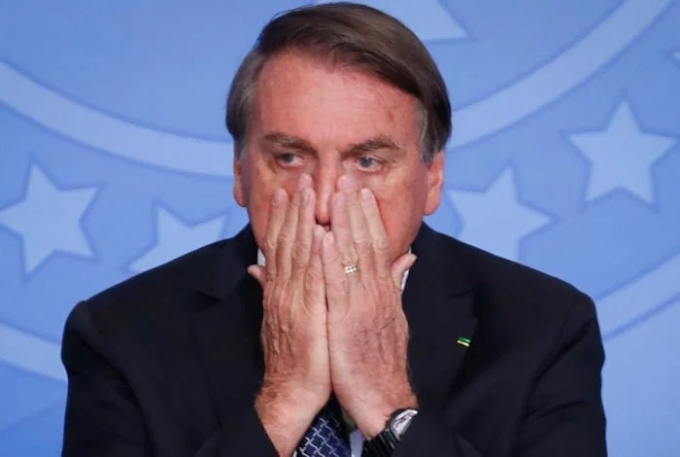 Relator no TSE vota pela inelegibilidade de Bolsonaro