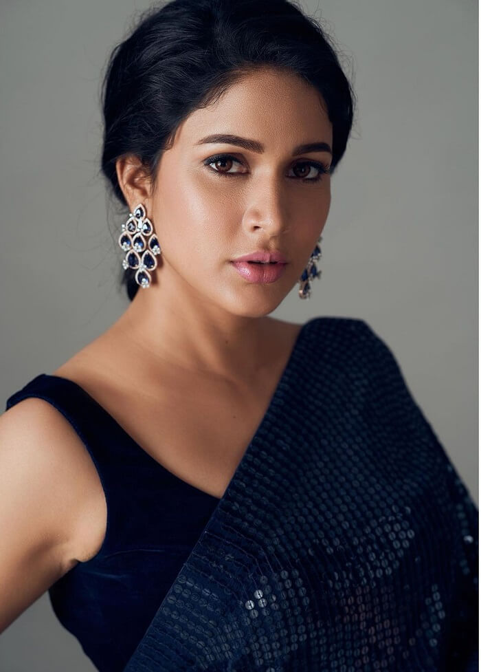 Actress Lavanya Tripathi Latest Cute Photos in Saree