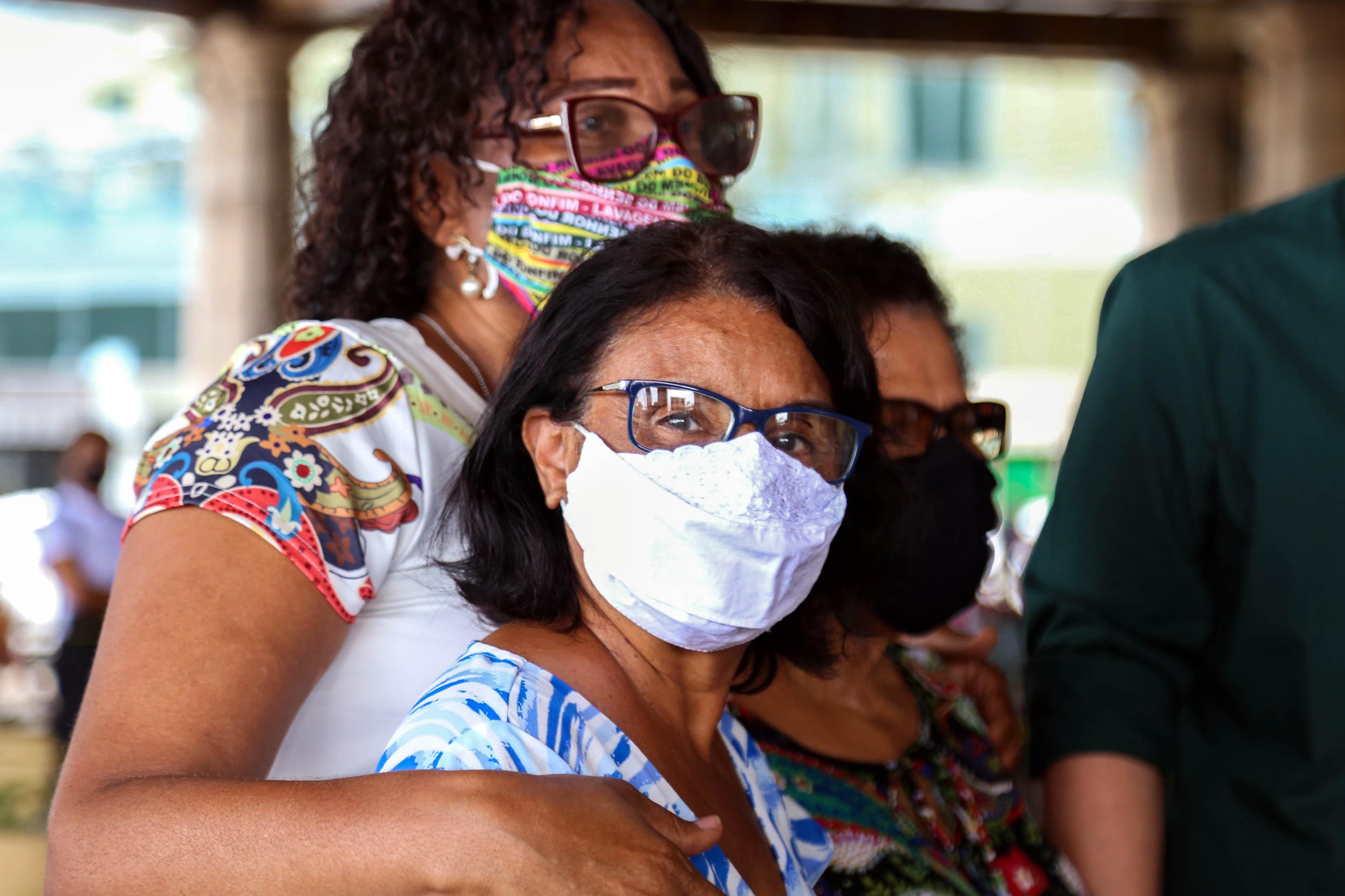 Manter o uso de máscara é importante para conter disseminação da gripe (Foto: Bruno Concha/Secom)