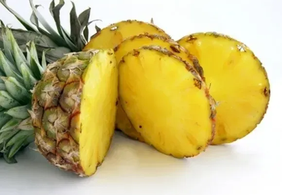 How to make pineapple juice?